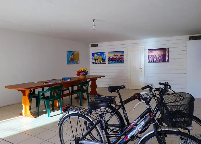 Rose Gialla Pastella Terrassen Og *