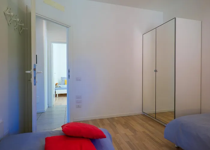 Rose Gialla Pastella Terrassen Og * Colico