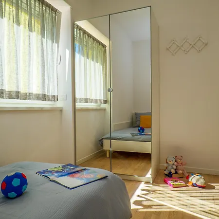 Rose Gialla Pastella Terrassen Og Apartmán *