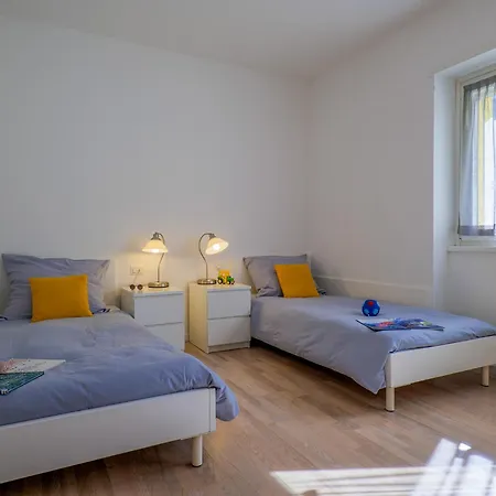 Apartmán Rose Gialla Pastella Terrassen Og Colico