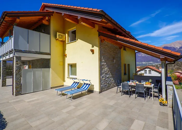 Rose Gialla Pastella Terrassen Og *