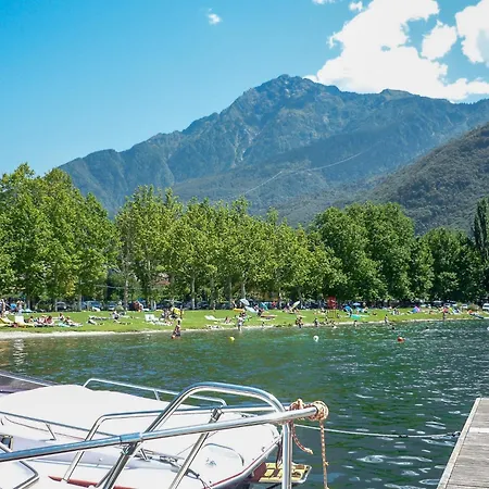 Rose Gialla Pastella Terrassen Og شقة